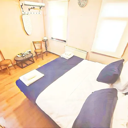 Taksim Ottoman Style アパートホテル 3*