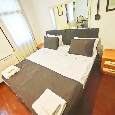 Taksim Ottoman Style